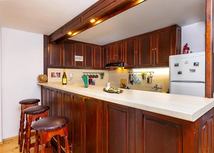 The House With The Piano 4*