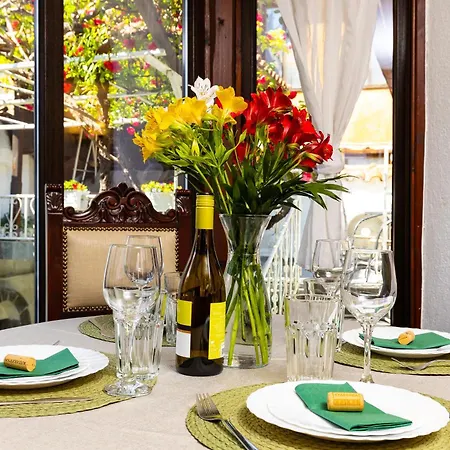 게스트하우스 The House With The Piano 4*