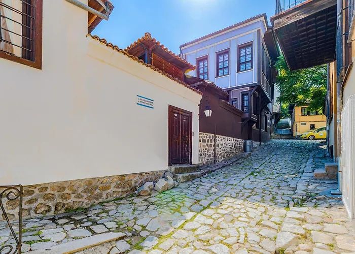 The House With The Piano