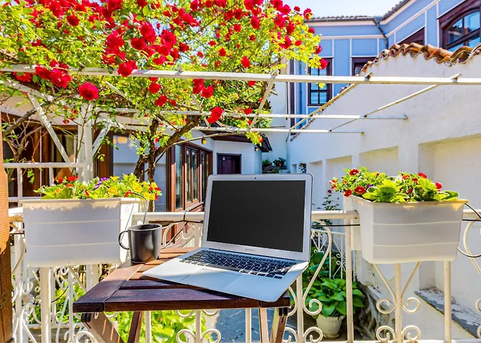 The House With The Piano 4*